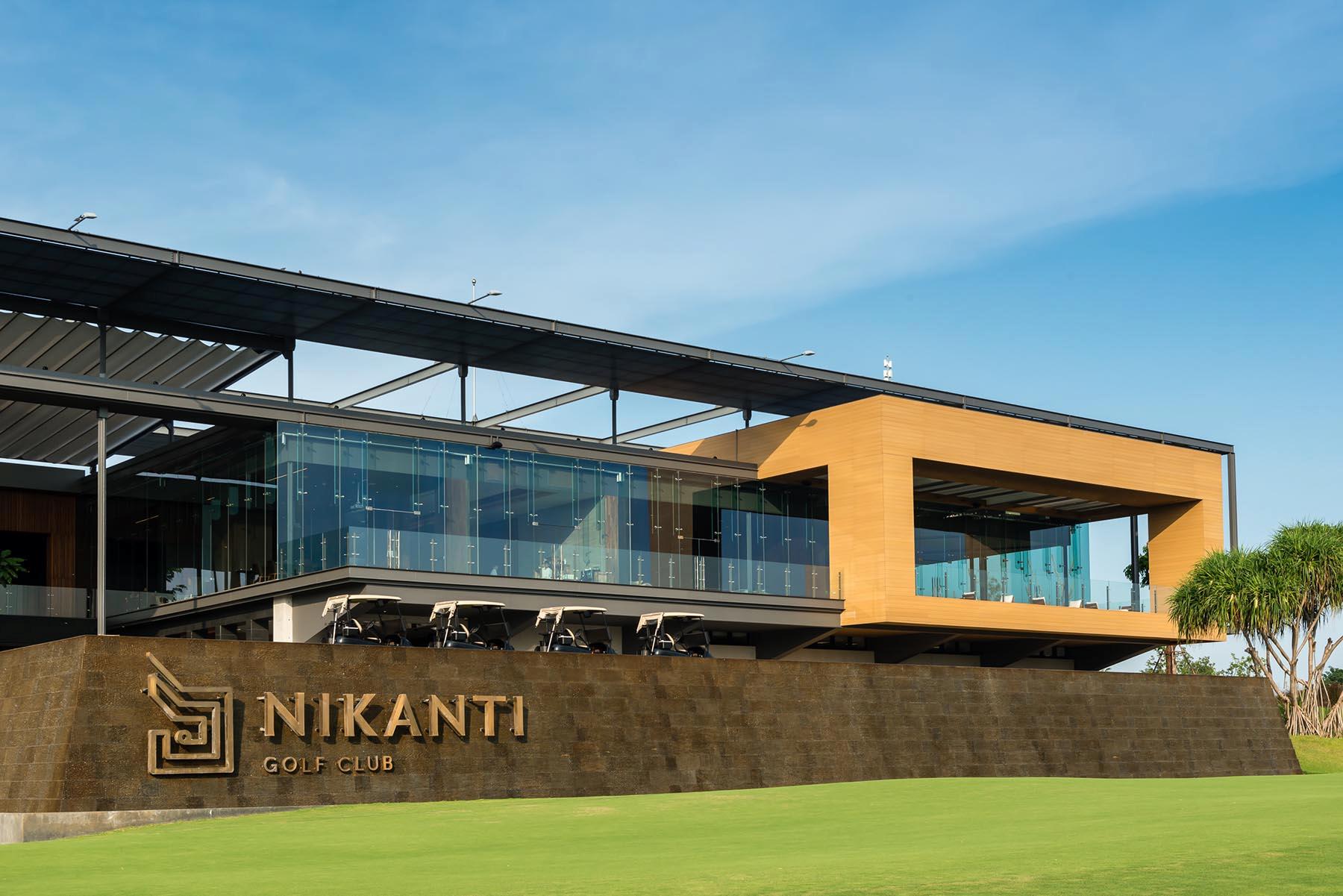 ภาพถ่ายโครงการ NIKANTI Golf Club - ผลงานของ Aluzat อลูแซท
